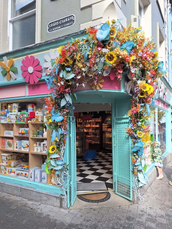 colorful store kilkenny