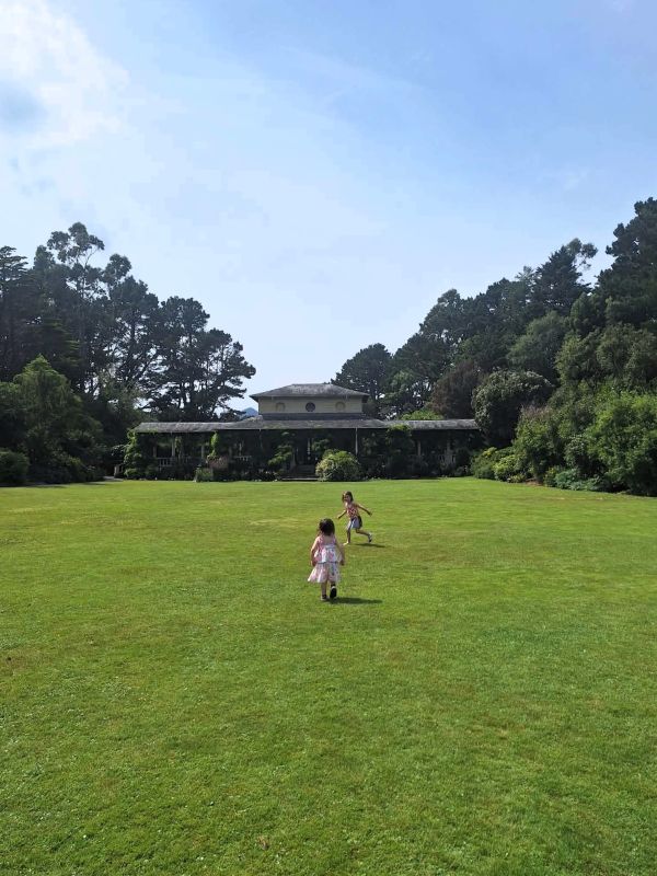 girls running garden garnish island