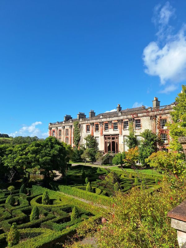 bantry house side view