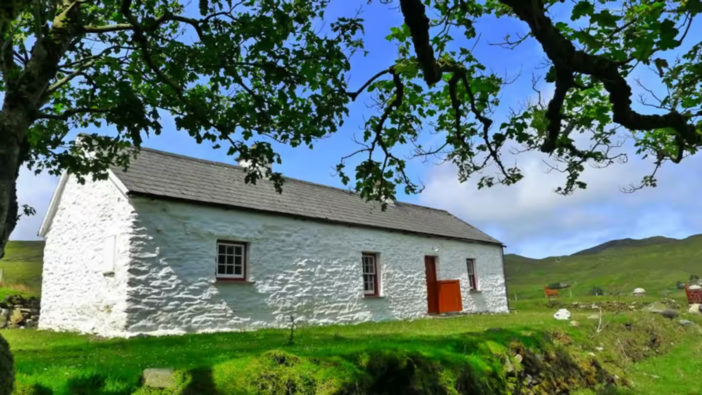 the escape irish cottage donegal