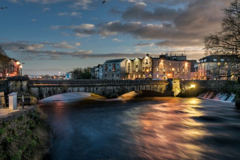 galway at night