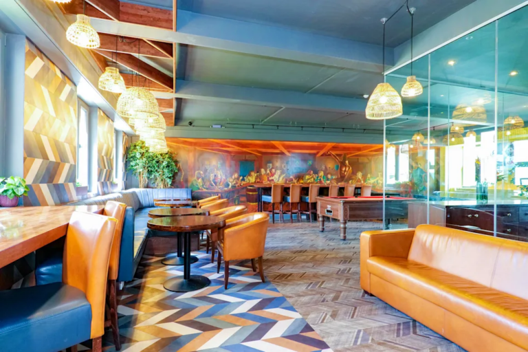 common room kinlay eyre square hostel galway
