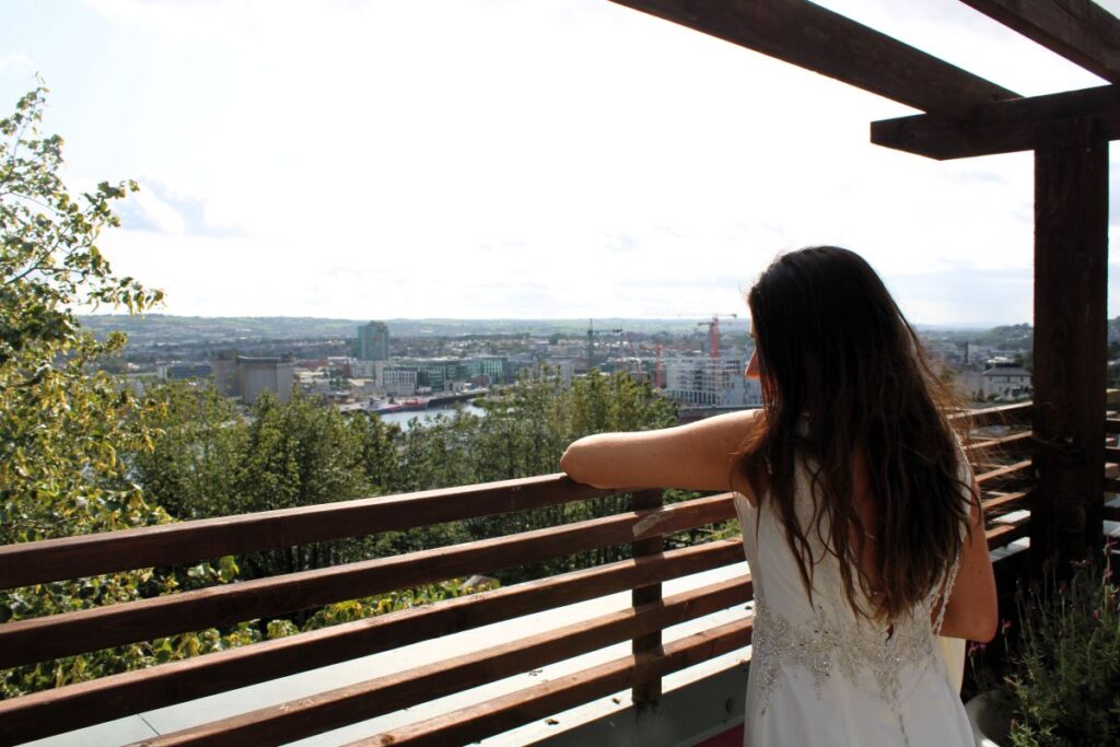 montenotte hotel balcony lady white dress